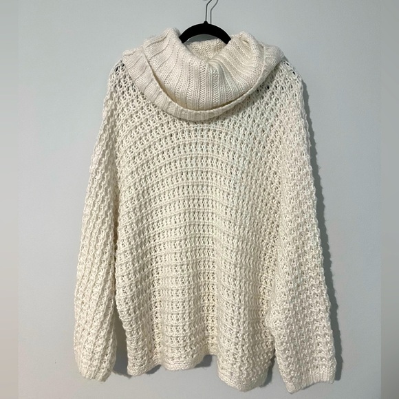 Express Sweaters - Express Knit Turtleneck‎ Size XL